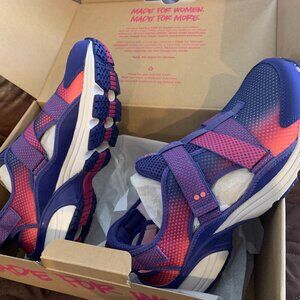 Ryka Hydro Splash DeepBlue Trainers New Size 9 1/2 med